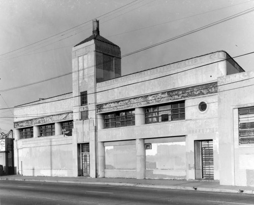 Glassell Park building