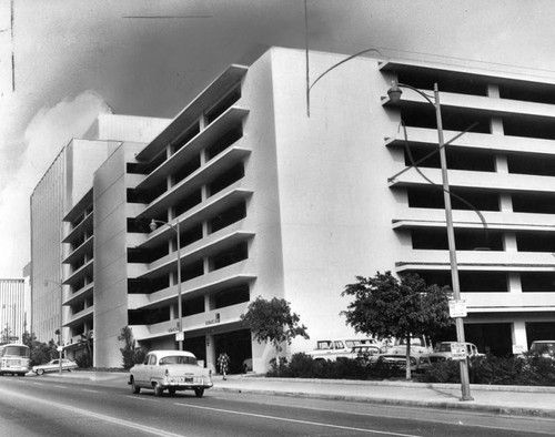 California State Building's parking garage