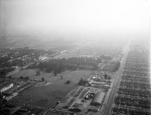 Norwalk Boulevard, Metropolitan State Hospital, looking south