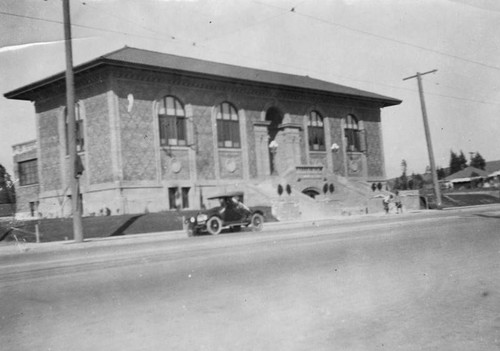 Front view, Cahuenga Branch Library