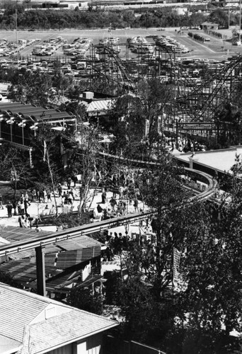 Rides at Magic Mountain