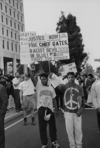 Protesters during 1992 L.A. riots — Calisphere