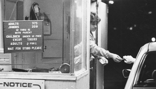 Ticket gate, Circle Drive-In