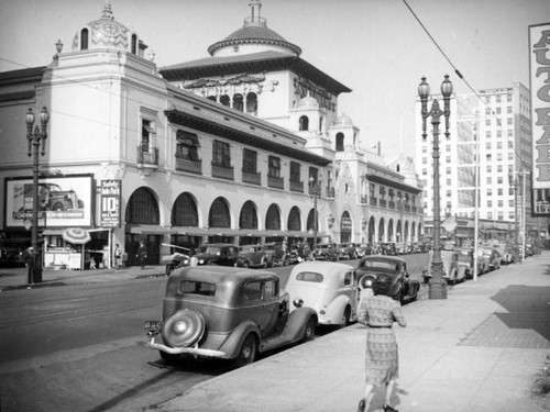 Examiner Building