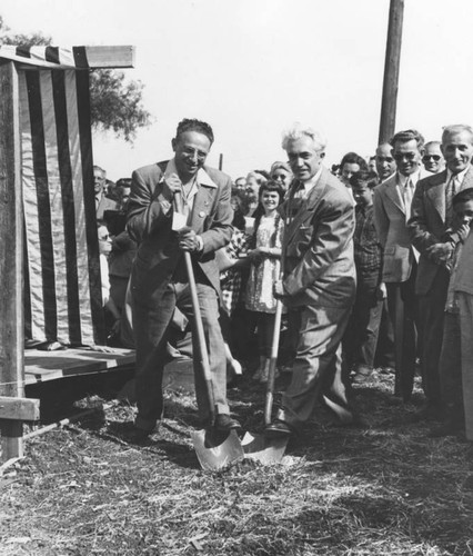 Groundbreaking for Jewish Cultural Center