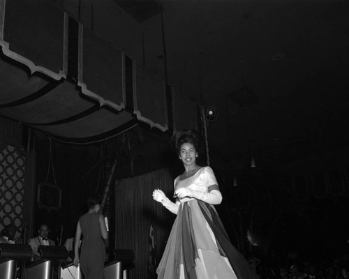 Cinderella Internationale Beauty Pageant 1964