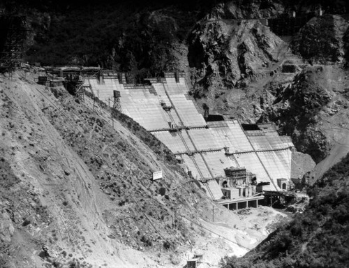 Pine Canyon Reservoir construction