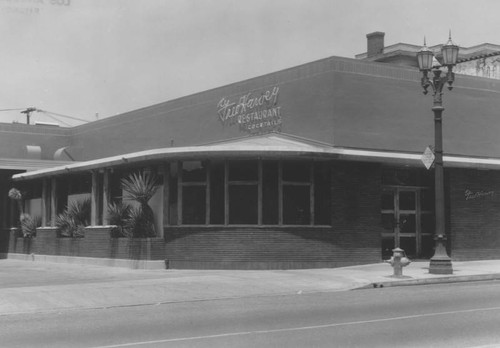 Fred Harvey Restaurant, Hollywood