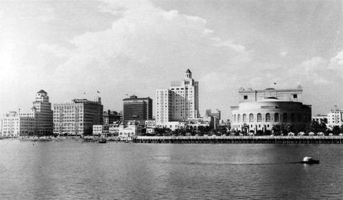 South end of the Municipal Auditorium