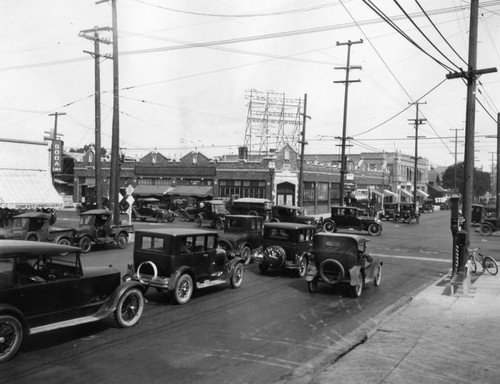 Western Avenue at Washington Blvd