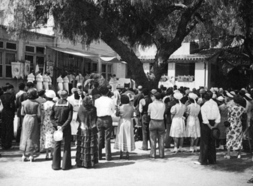 Audience at the fiesta