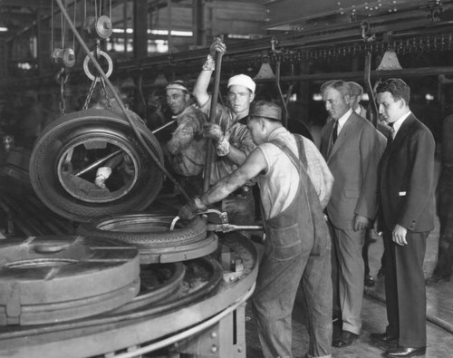 Making an automobile tire