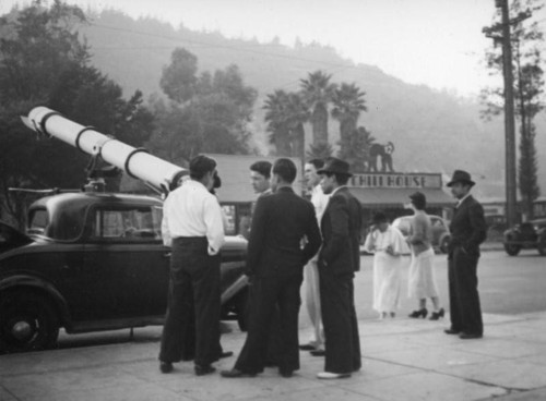 Group by telescope set to watch the Elysian Park landslide