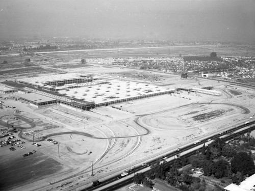 Ford Motor Co., Mercury Plant, looking north, Washington and Rosemead