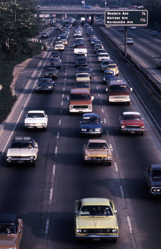 101 Hollywood Freeway, Hollywood