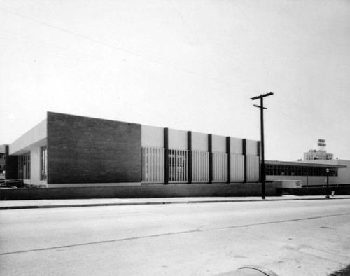 L.A. Chamber of Commerce Building, street view