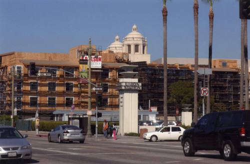 Mozaic apartments and Union Station