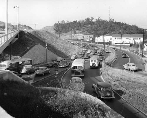 Arroyo Seco Parkway, looking north from Bishops Road Bridge