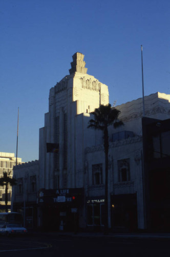 Warner Bros. Beverly Hills Theatre