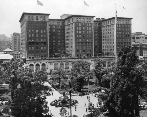 Pershing Square and the Biltmore Hotel