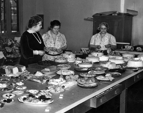 Baked goods made by prisoners