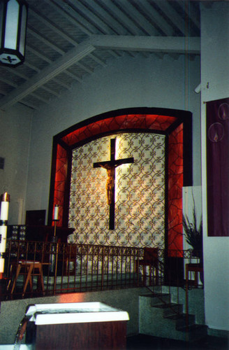 St. Mariana de Paredes Catholic Church, interior