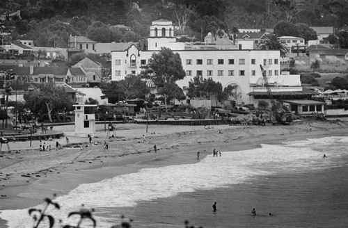 Beach scene in Laguna Beach