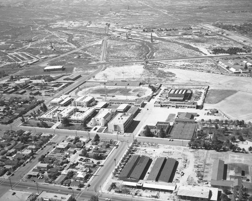 Taft Union High School, looking west