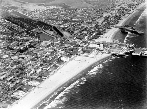 Venice Beach and pier