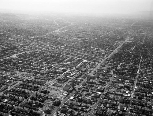 Wilshire Center, Mid-Wilshire and Miracle Mile, view is looking southwest