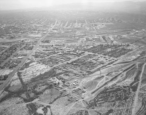 10th Street, Division and Ash Street, Taft, looking southeast