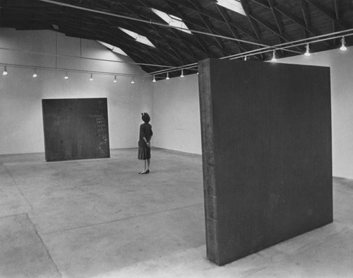 Richard Serra sculpture