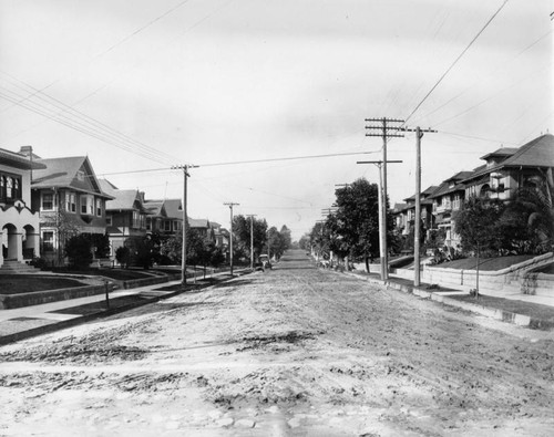 Ingraham Street west from Lucas Avenue