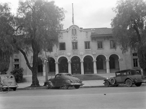 Riverside Post Office