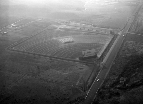 La Habra Drive-In, La Habra, looking southwest