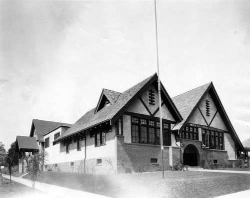 West Hollywood Branch, exterior view