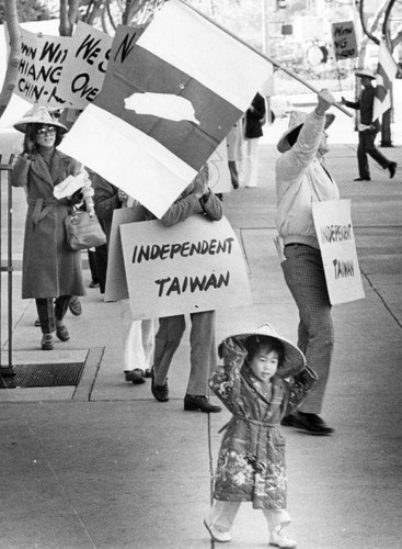 Taiwanese rally and march