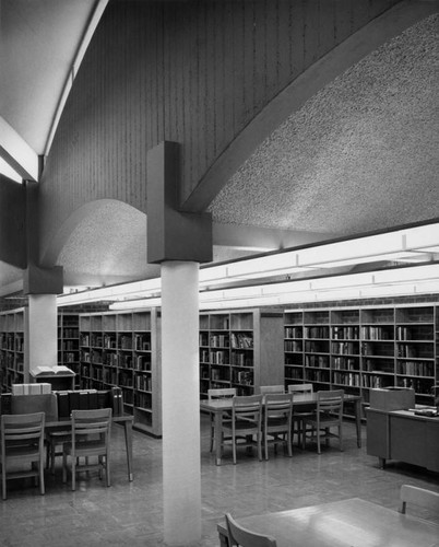 Woodland Hills Branch of the Los Angeles Public Library