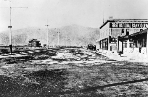 Early Glendale Street