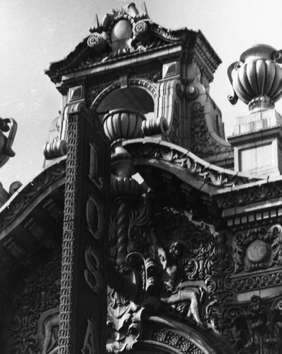 Sign, Los Angeles Theatre