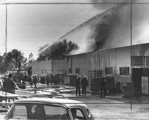 Firemen battle blaze that caused $250,000 damage at Van Nuys plant
