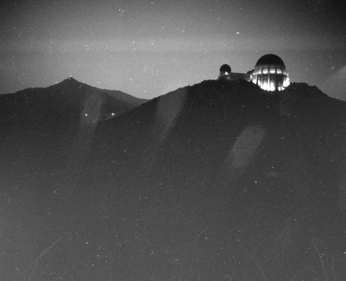 Griffith Observatory at night