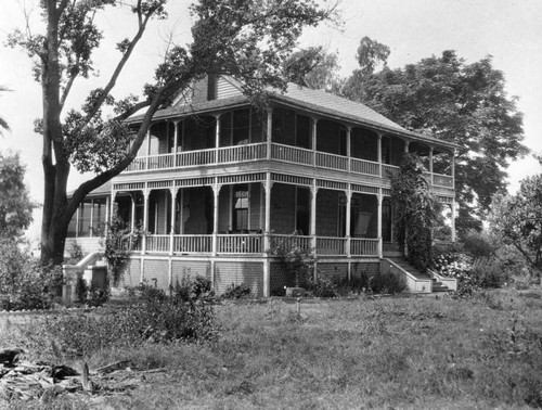 Old home in El Monte