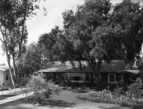 Glendale houses, view 7