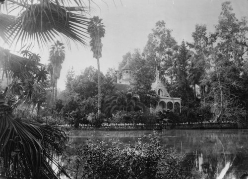 Queen Anne Cottage and lake