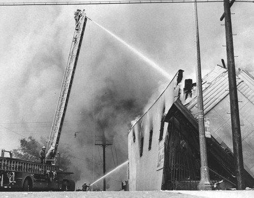 Store collapses during fire, Watts Riots — Calisphere