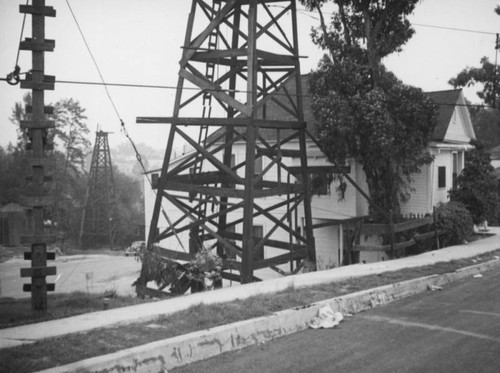 Oil well next to a residential home