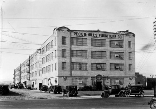 Peck & Hills Furniture Co