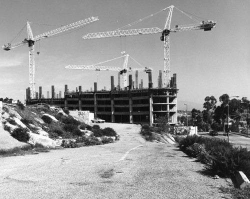 Bunker Hill building construction