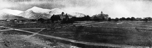 Campus buildings, Pomona College